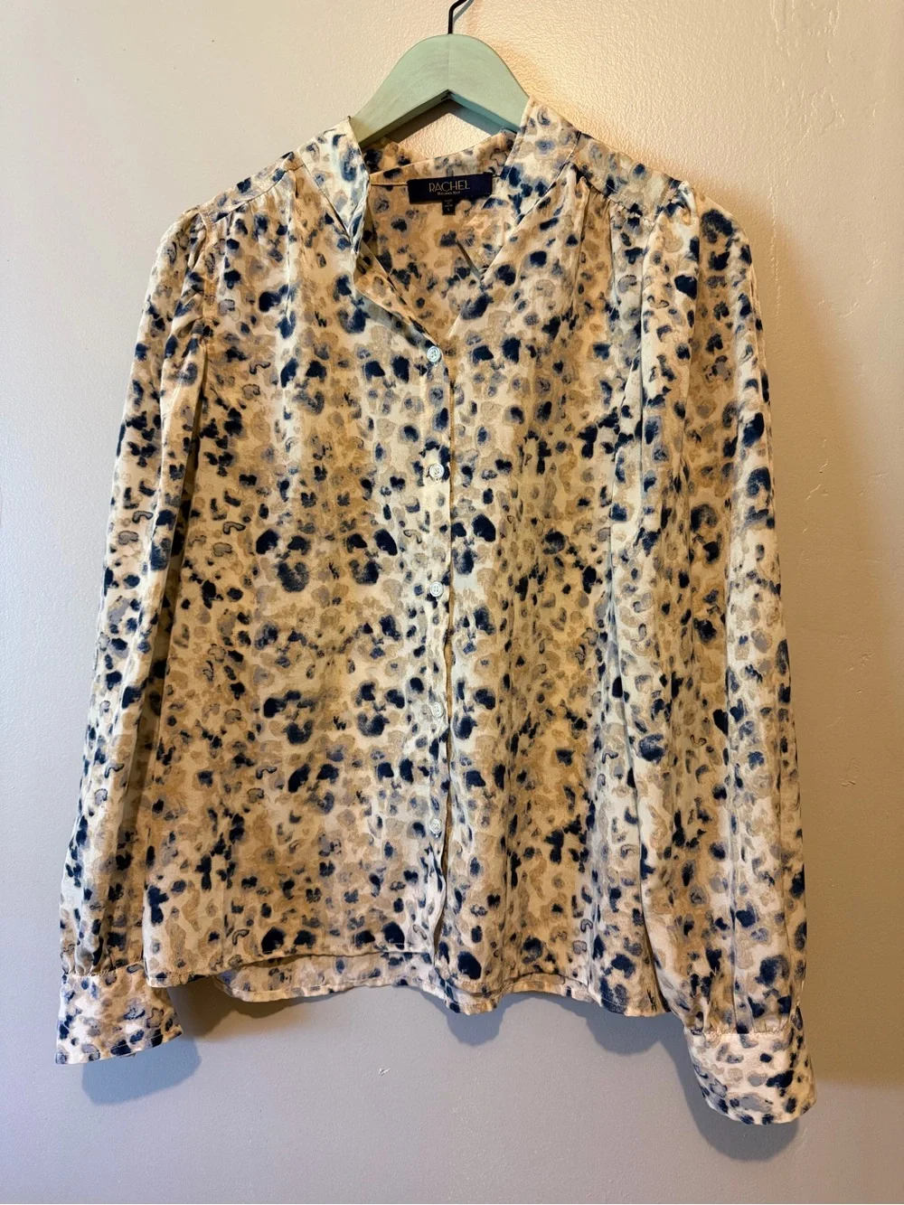 RACHEL Rachel Roy Beige and Navy Floral V-Neck Button Blouse